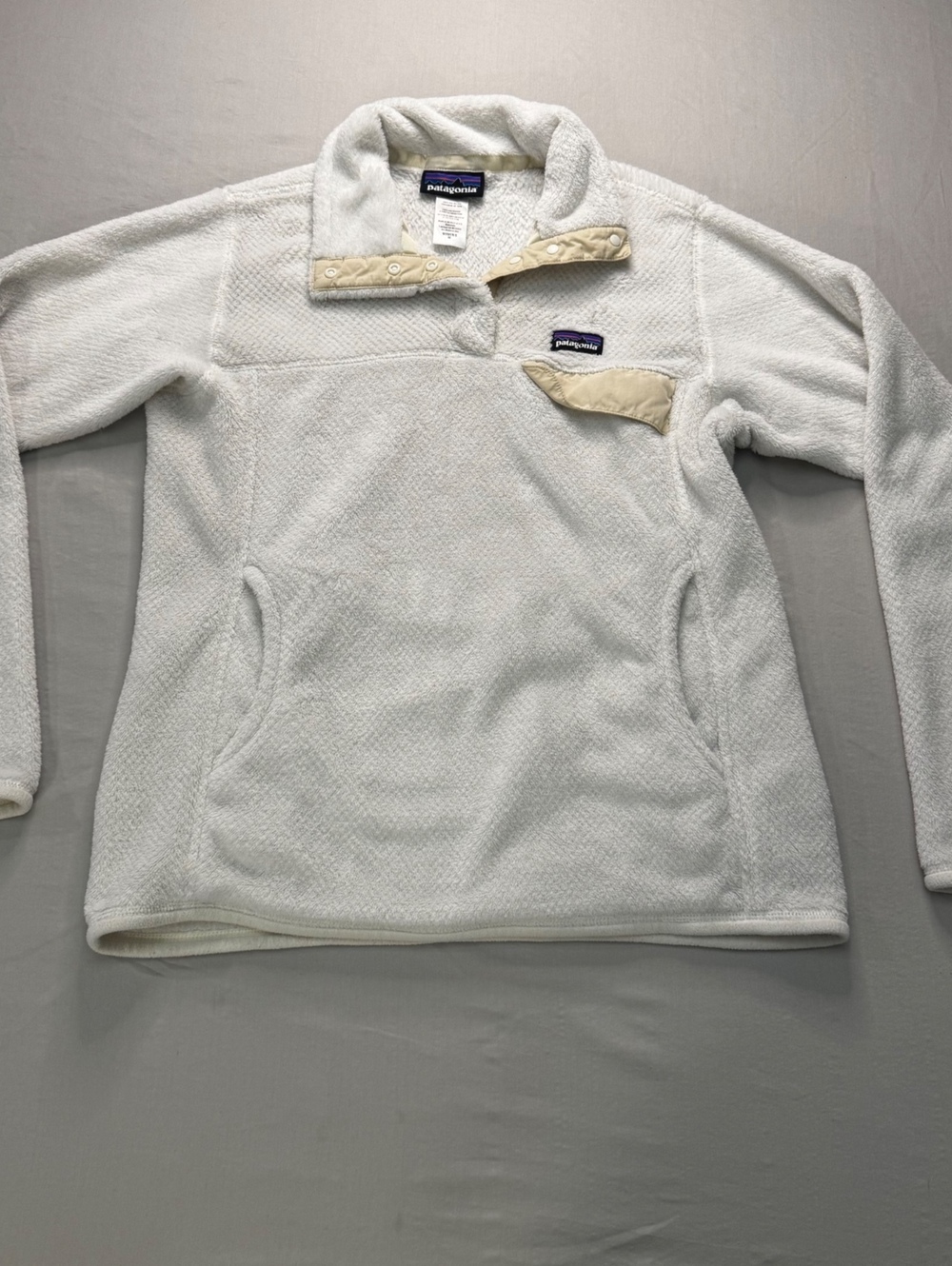 Patagonia Women’s M Synchilla Snap-T Fleece Pullover Ivory Cream Tan